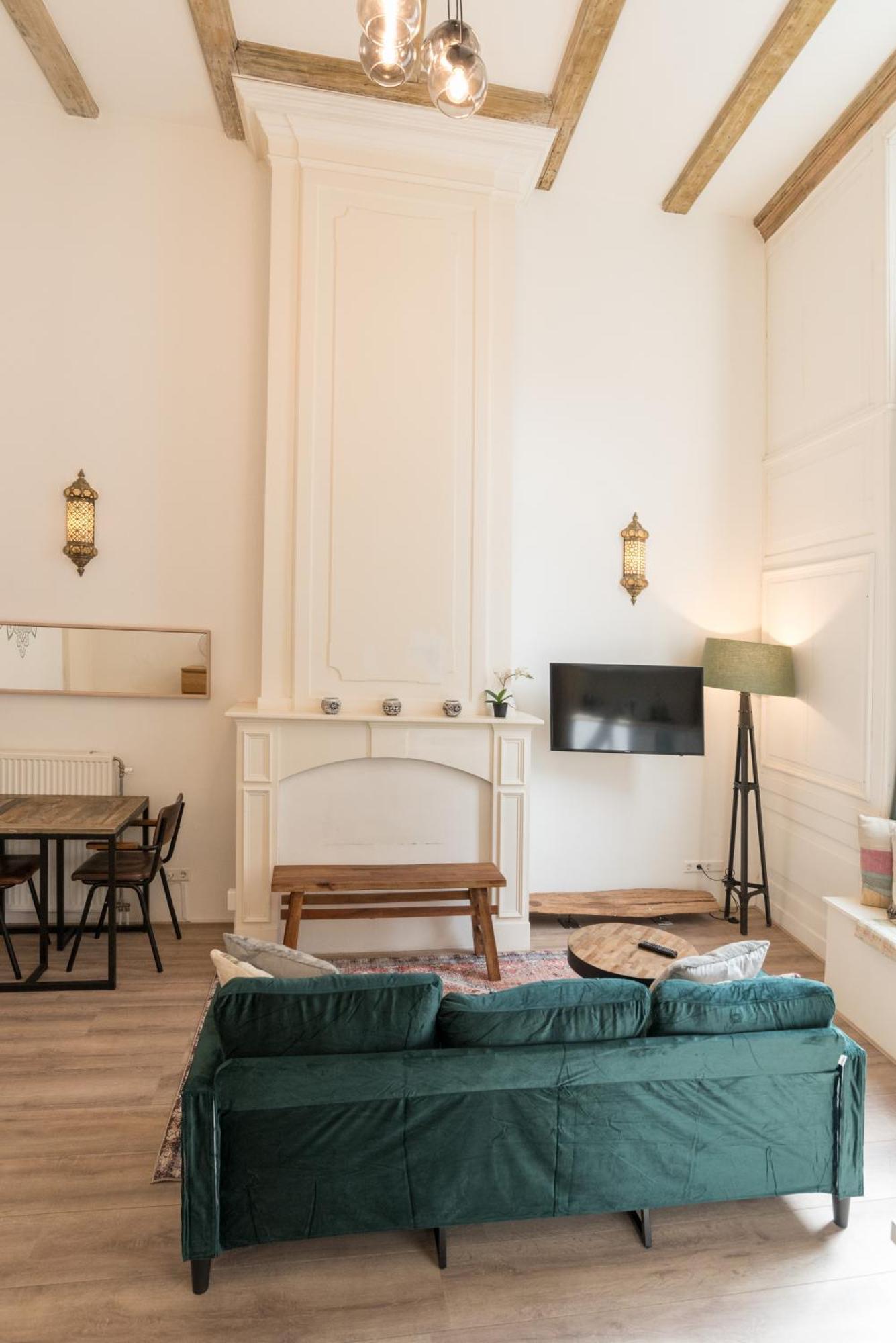 Отель 1001 Nights Boutique Lofts Гарлем Экстерьер фото